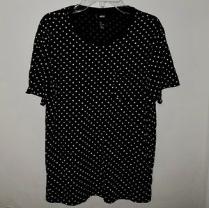 H&M black and white polka dot tee